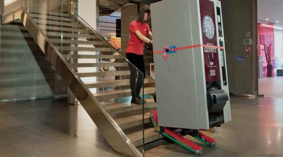 oruga sube escalera de mercancías maquinas vending fotocopiadoras cajas fuertes Mudanzas Levante